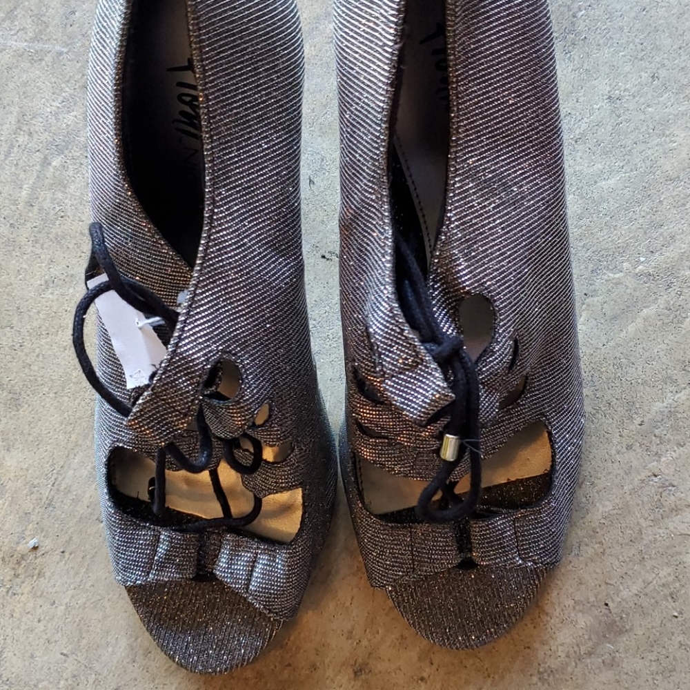 Women Silver and Black Heels, size 10